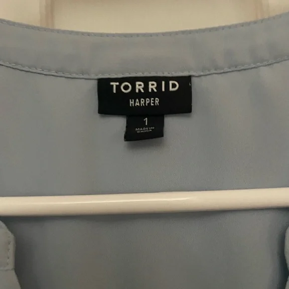 Harper Blouse by Torrid Size 1 - Picture 2 of 2